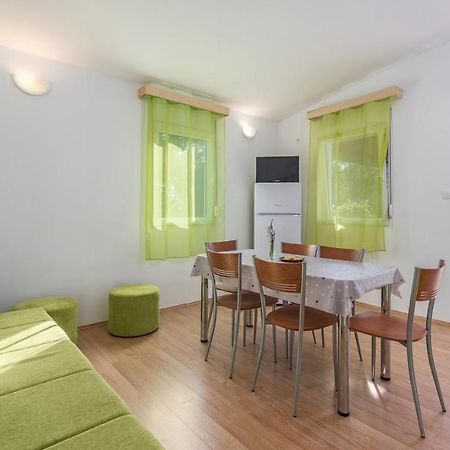 Holiday Park Village Jelovci Kringa 外观 照片