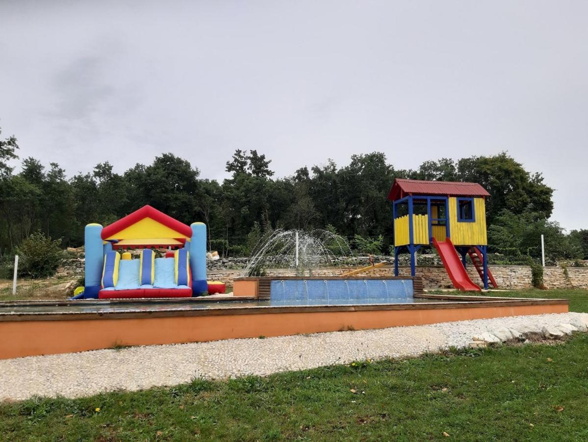Holiday Park Village Jelovci Kringa 客房 照片