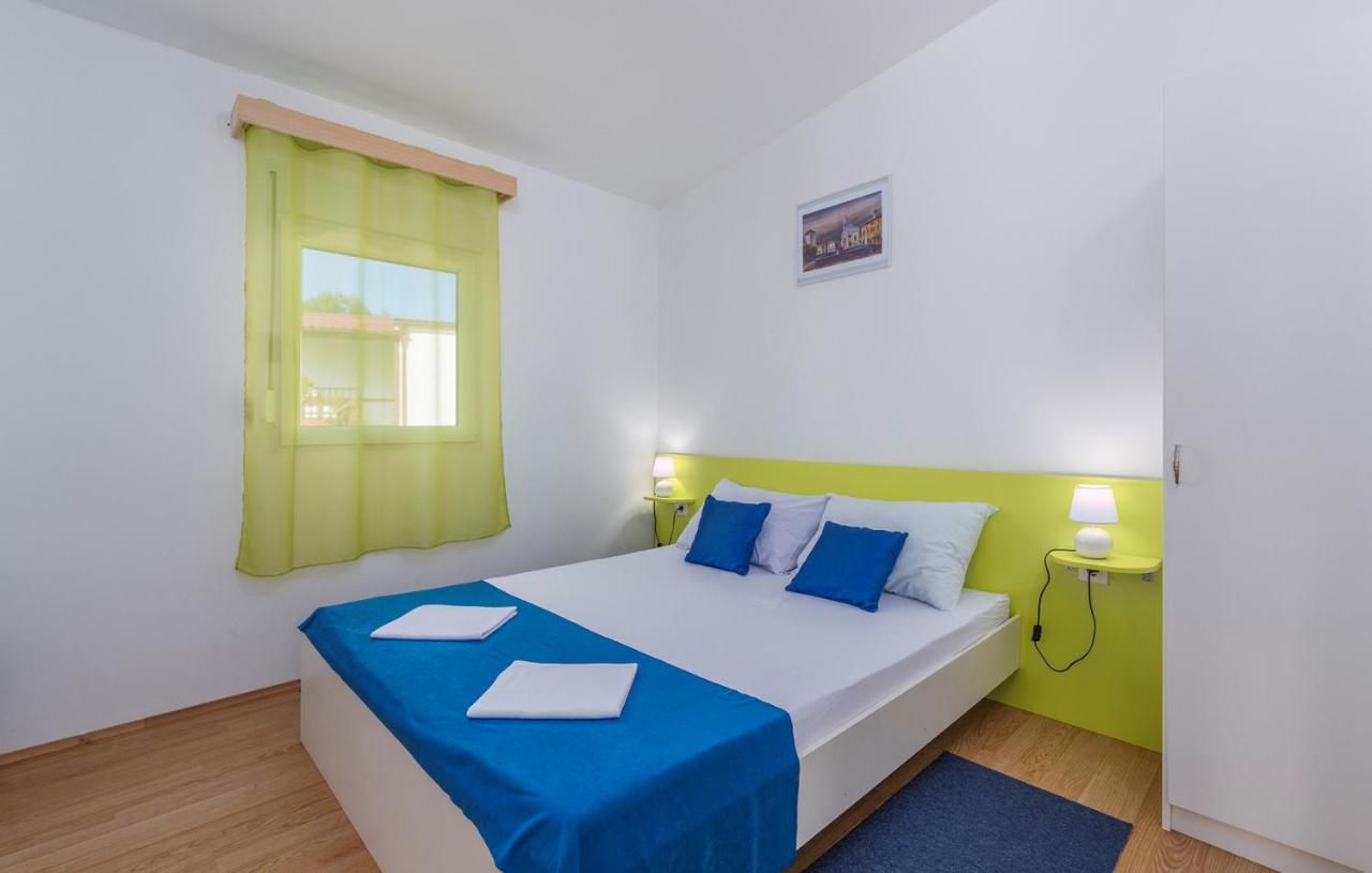 Holiday Park Village Jelovci Kringa 外观 照片