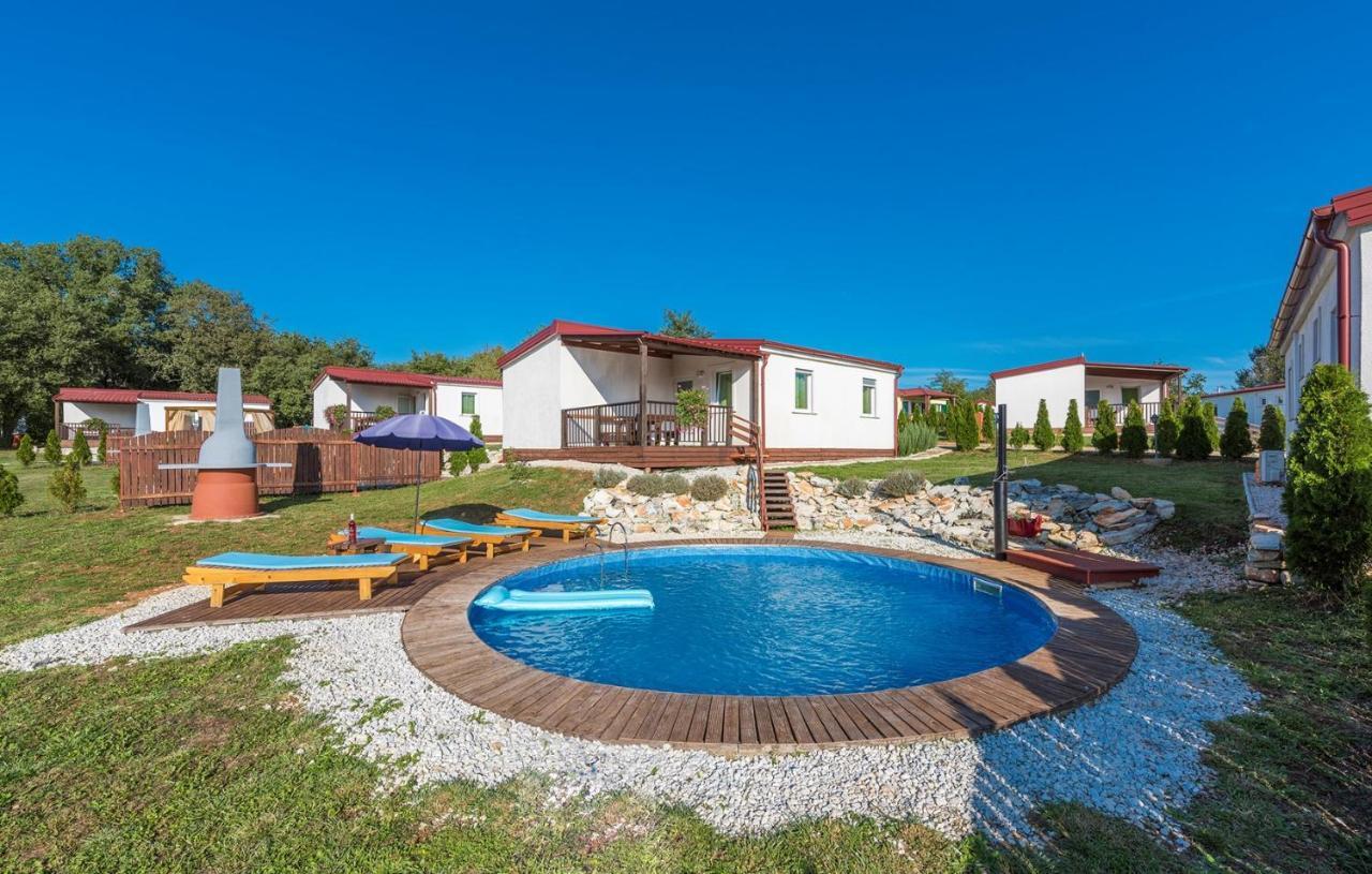 Holiday Park Village Jelovci Kringa 外观 照片